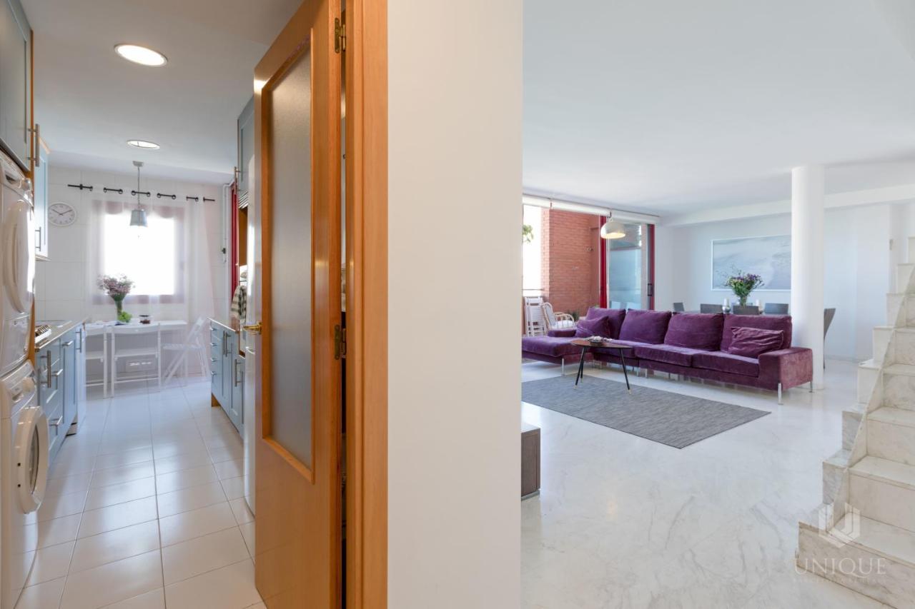 Unique Rentals - Stylish Seafront Duplex Barcelona Exterior foto